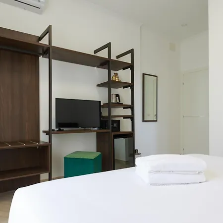 Villa Aurora Rooms-3